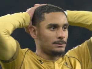 Maxence Lacroix ha giocato la partita che nessun calciatore vuole vivere: un autentico incubo