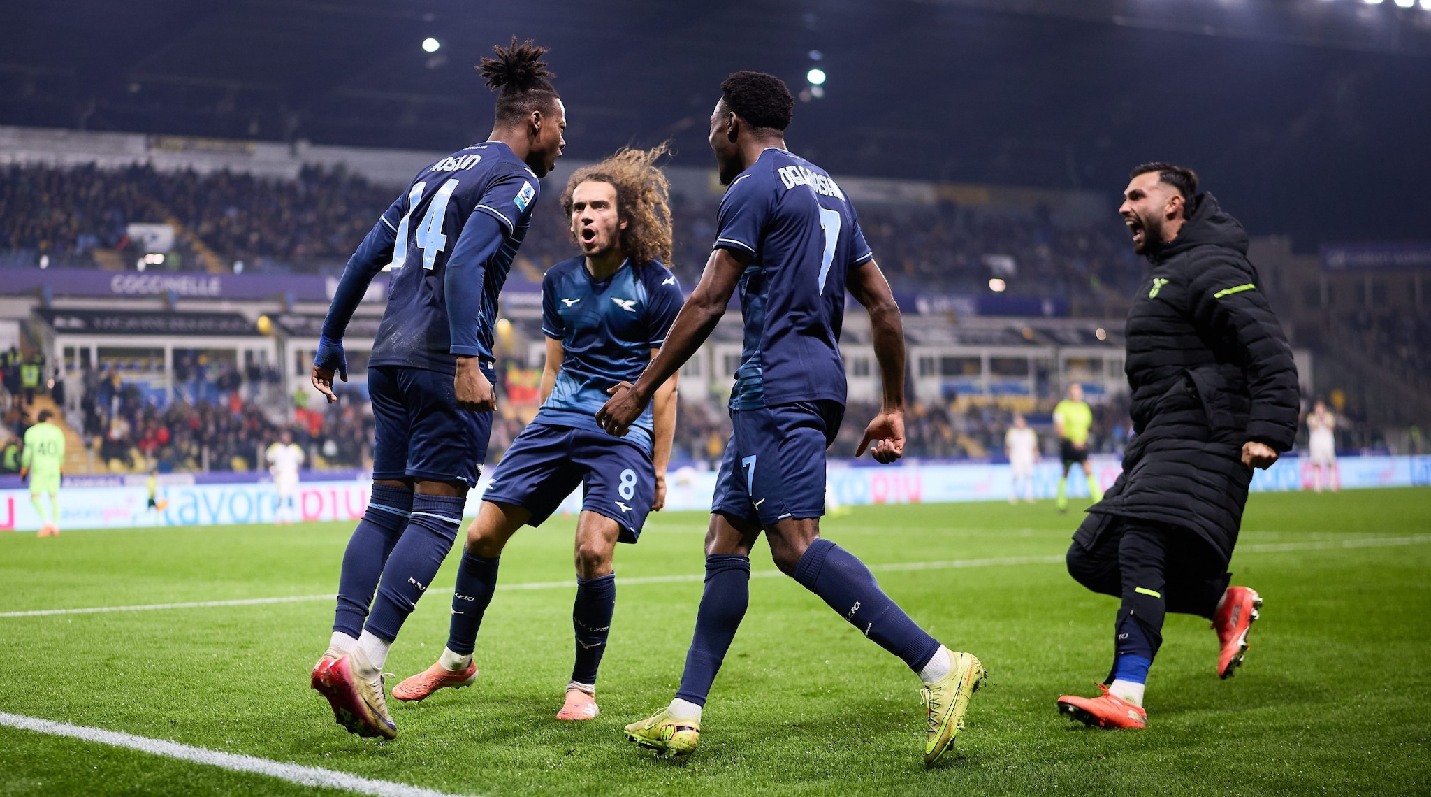 L’esultanza di Noslin dopo il gol vittoria.