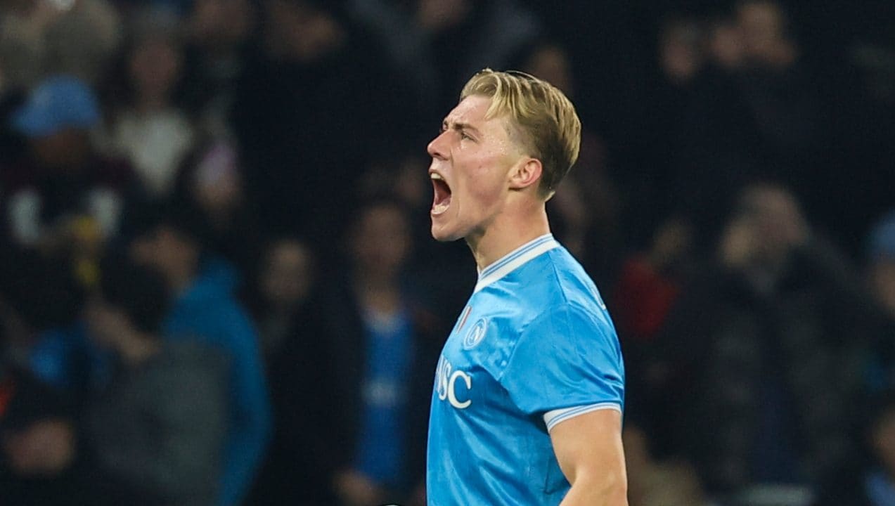 Il Napoli vince ancora la Juventus: doppietta di Hojlund, prima sconfitta per Spalletti