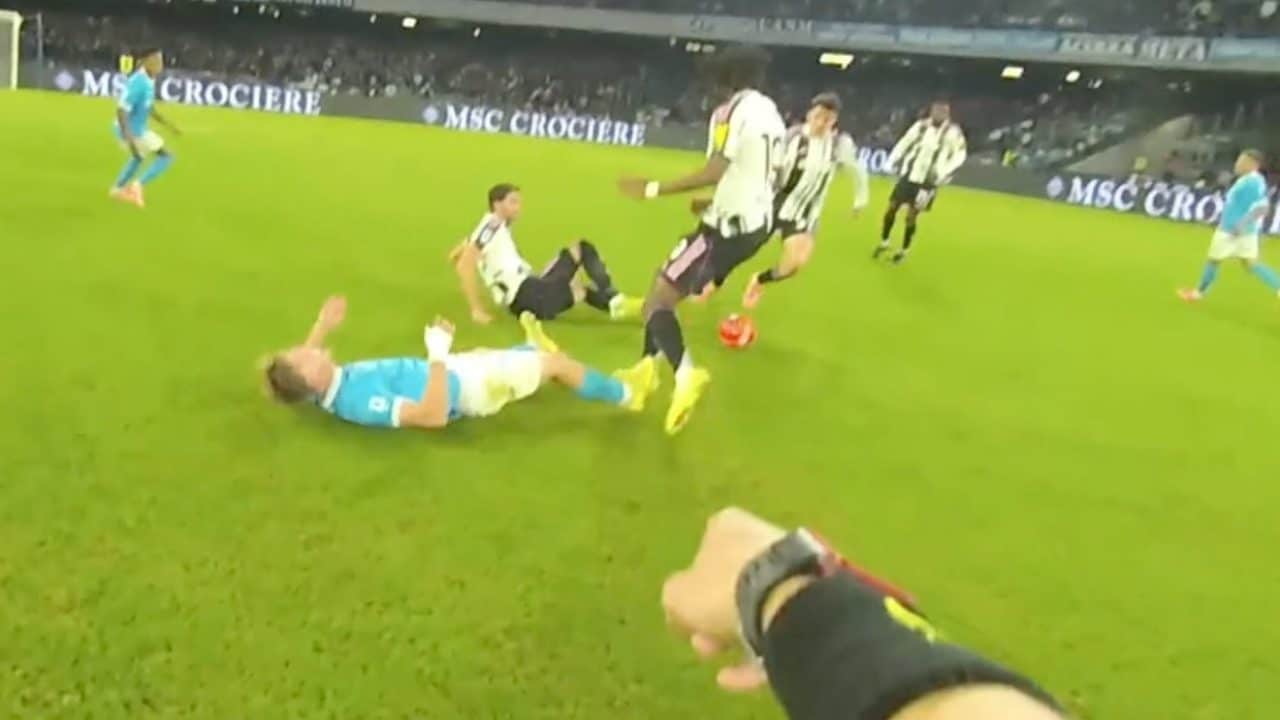 Open VAR spiega quello che non si è visto in Napoli-Juve e perché Conte sbaglia a protestare