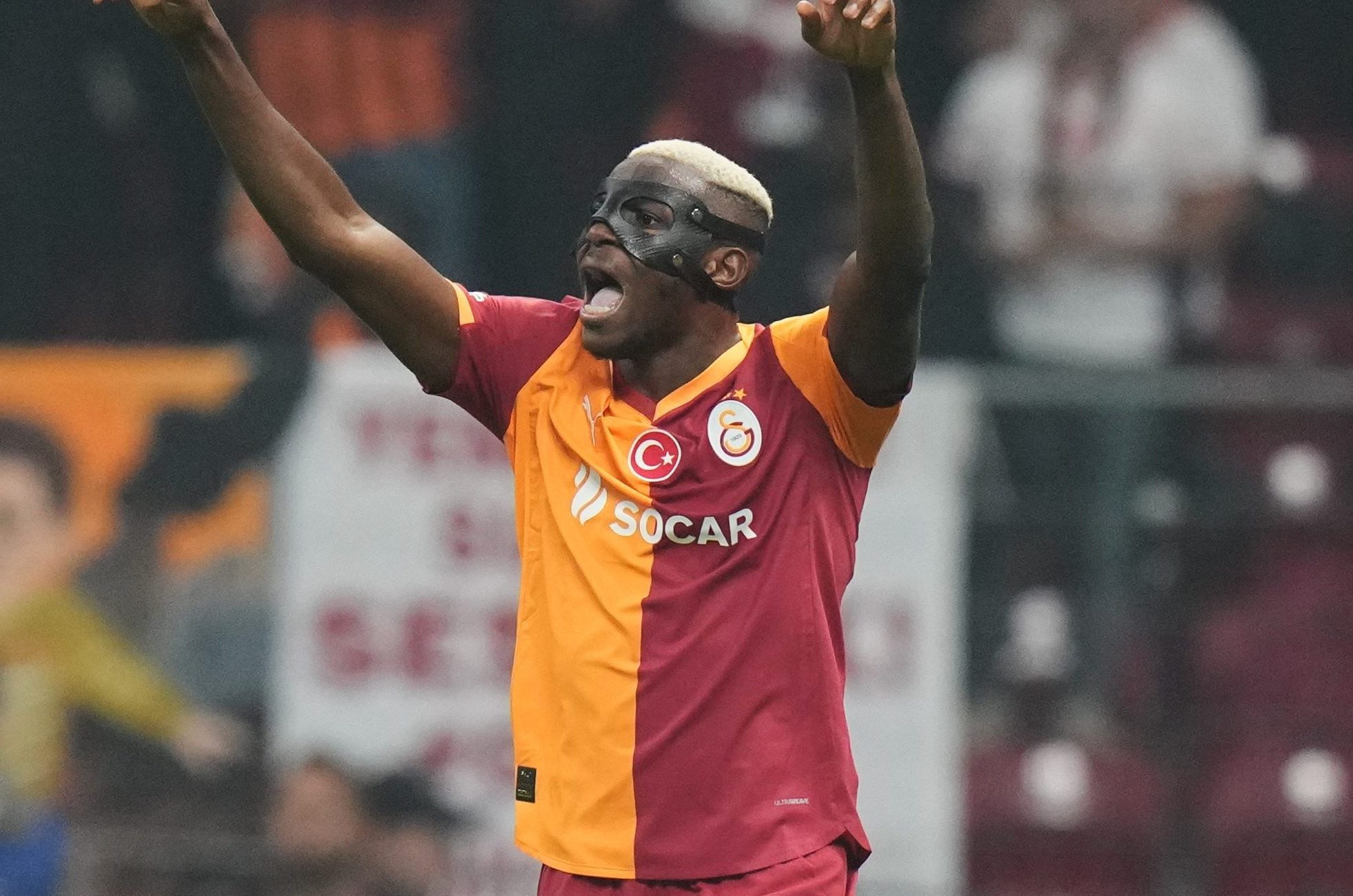 Victor Osimhen è l’idolo dei tifosi del Galatasaray