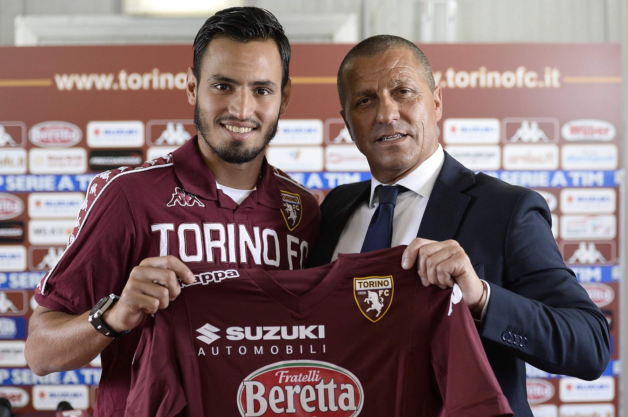 Sanchez Mino viene presentato dal Torino nel settembre del 2014, con lui il team manager Giacomo Ferri
