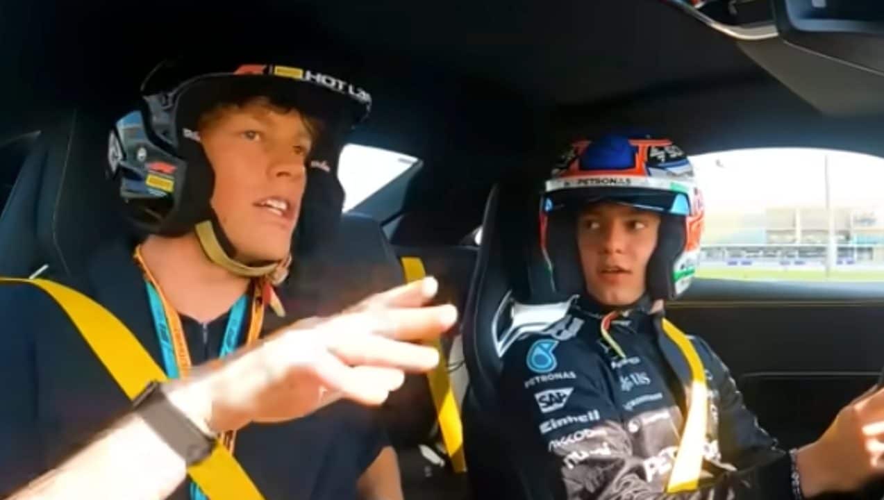 Sinner sballottato nel giro ad alta velocità con Kimi Antonelli, lo riempie di domande: "Mamma mia"