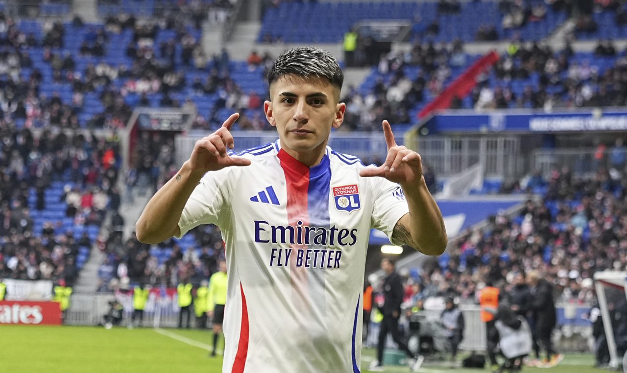 Lione nei guai per cinque acquisti fantasma: scoppia la polemica per i trasferimenti inesistenti