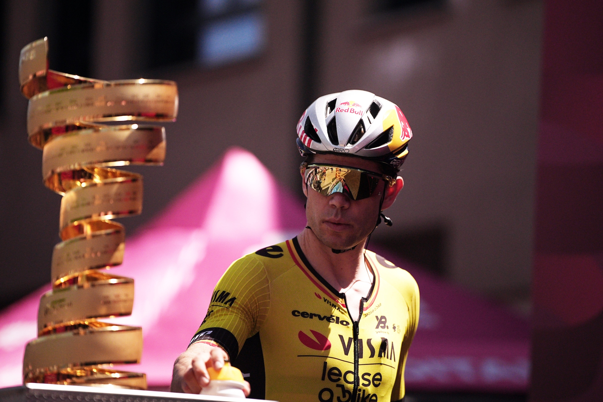 Nell’ultimo Giro d’Italia, Van Aert ha vinto la nona tappa, la Gubbio–Siena.