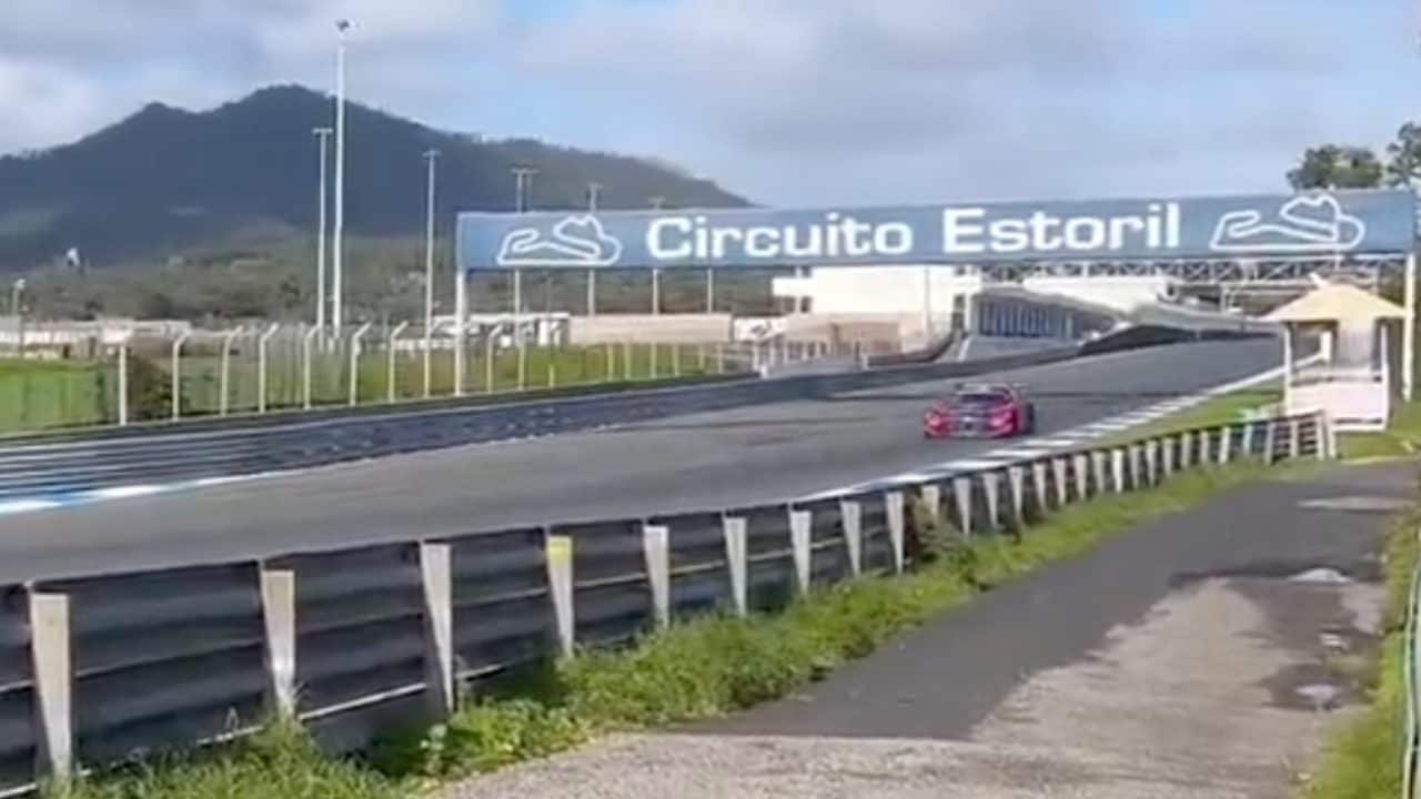 Verstappen corre con la Mercedes all'Estoril a Mondiale F1 appena finito: con lui anche un altro pilota