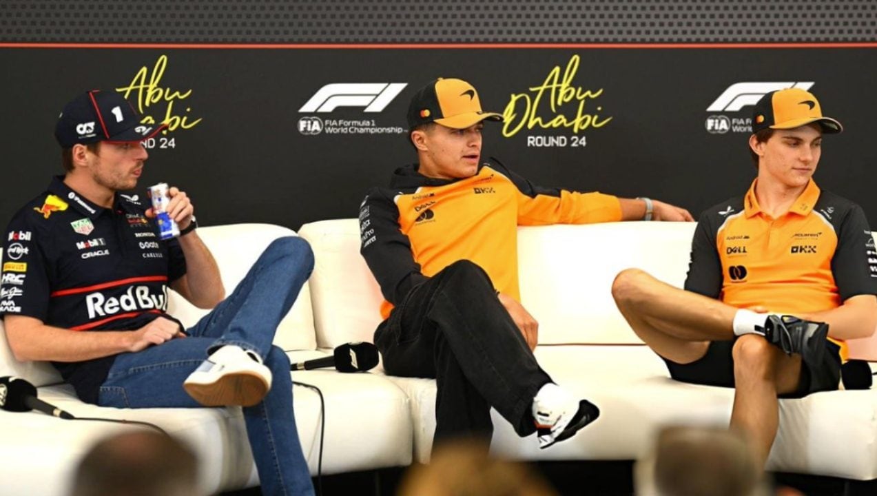 Verstappen si divora Norris e Piastri in conferenza ad Abu Dhabi: una masterclass di comunicazione