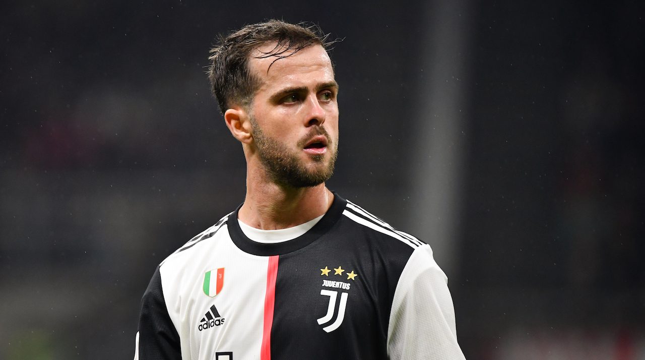 Miralem Pjanic: "È il momento di dire la verità sulla Juventus. Ero a Ibiza, in aereo piangevo"