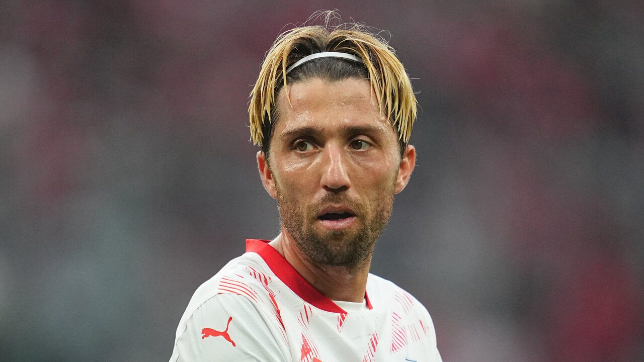 Kevin Kampl si ritira dal calcio dopo la morte del fratello: resterà al fianco del padre malato
