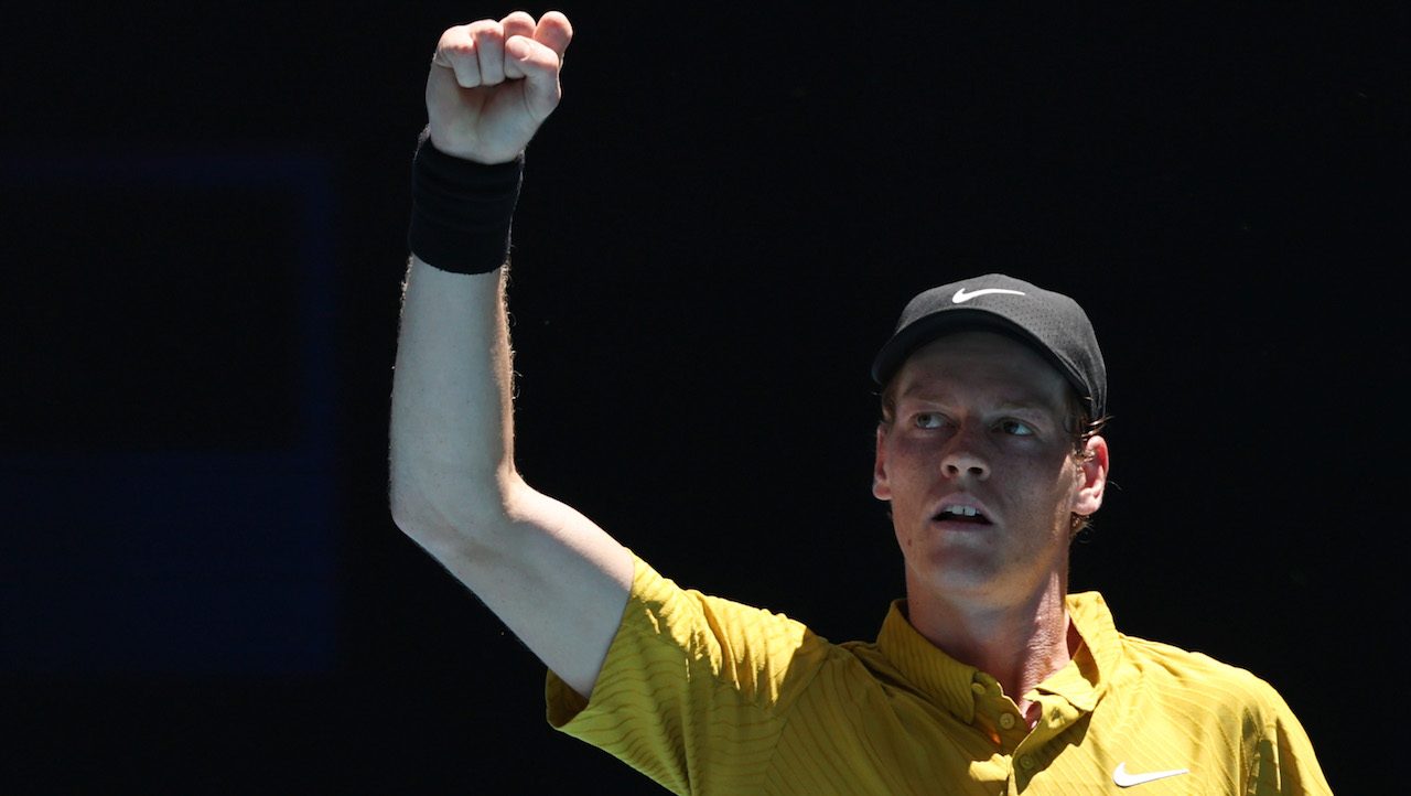 Sinner vince una partita epica contro Spizzirri: Jannik dall'inferno al paradiso agli Australian Open