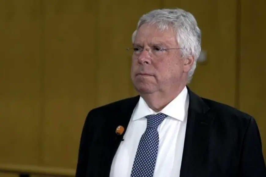 Jurgen Hardt, portavoce per la politica estera del gruppo parlamentare CDU/CSU e stretto confidente del cancelliere tedesco Friedrich Merz, ha aperto alla possibilità di un boicottaggio dei Mondiali 2026 negli Stati Uniti da parte della Germania come "misura estrema" per dissuadere Trump dall’idea di annettere la Groenlandia.