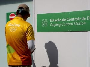 antidoping-olimpiadi-rio-de-janeiro-2016-300x225.jpg