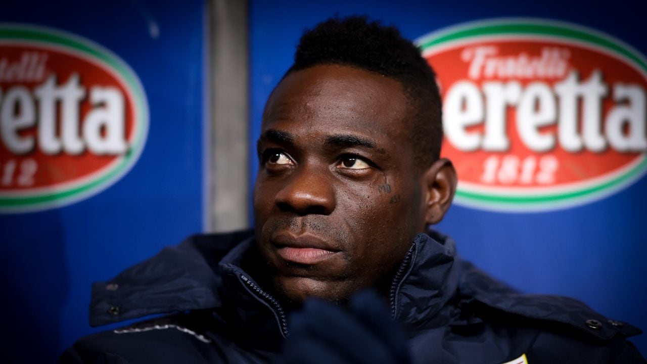 Balotelli racconta la scelta di andare a giocare Dubai e l'addio al Genoa: "Senza Vieira sarei ancora lì"