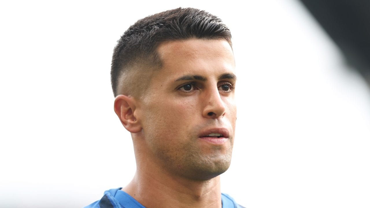Cancelo all'Inter, decisa la deadline: uno tra Acerbi o de Vrij nell’operazione con l’Al Hilal