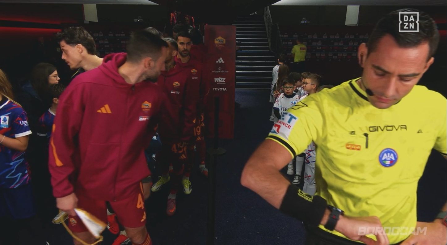 Il momento in cui Colombo guarda l’orologio e perde la pazienza.