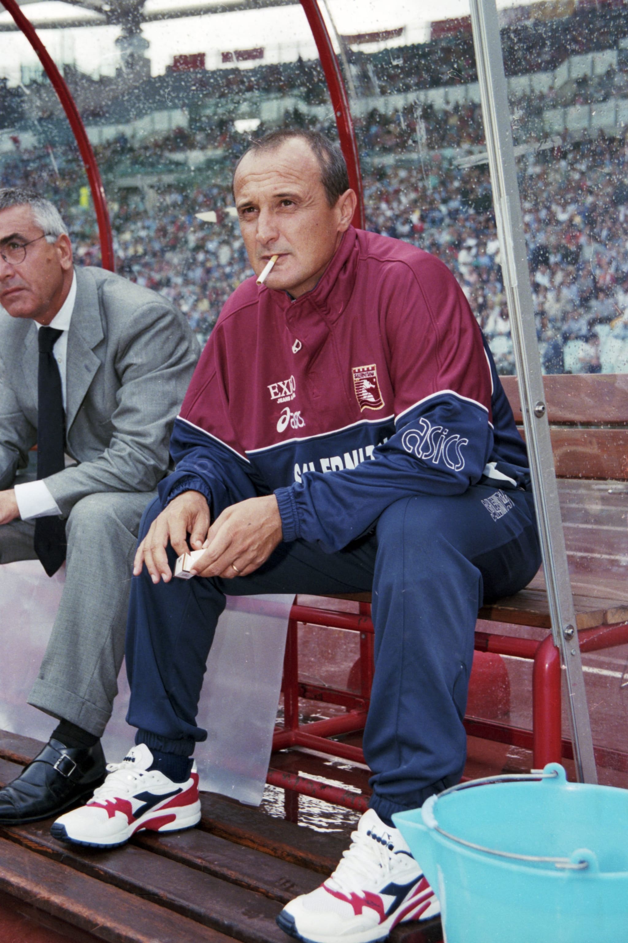 Delio Rossi con la tuta della Salernitana.