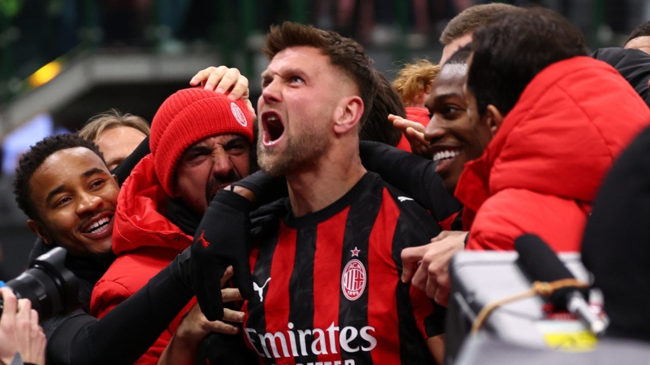 Fullkrug fa impazzire il Milan, suo il gol decisivo contro il Lecce: i rossoneri non mollano l'Inter