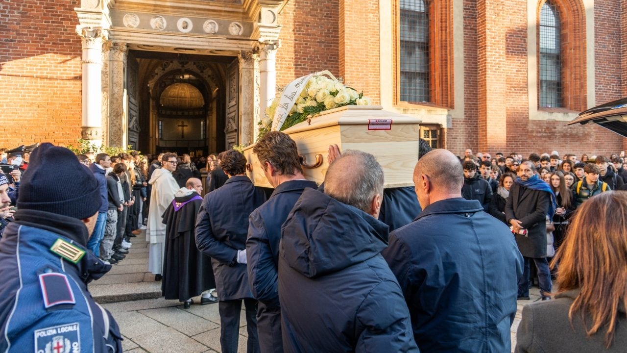 Le immagini del funerale di Chiara Costanza.