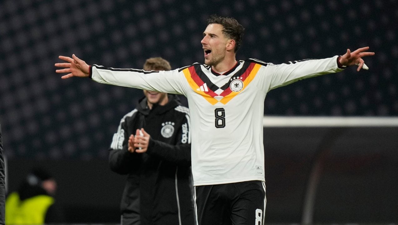 Calciomercato, news di oggi in diretta: Robinio Vaz verso la Roma, Goretzka obiettivo del Milan, Juve su Mingueza