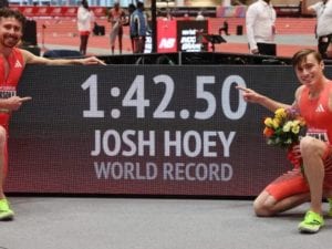 hoey-record-800-indoor-300x225.jpg