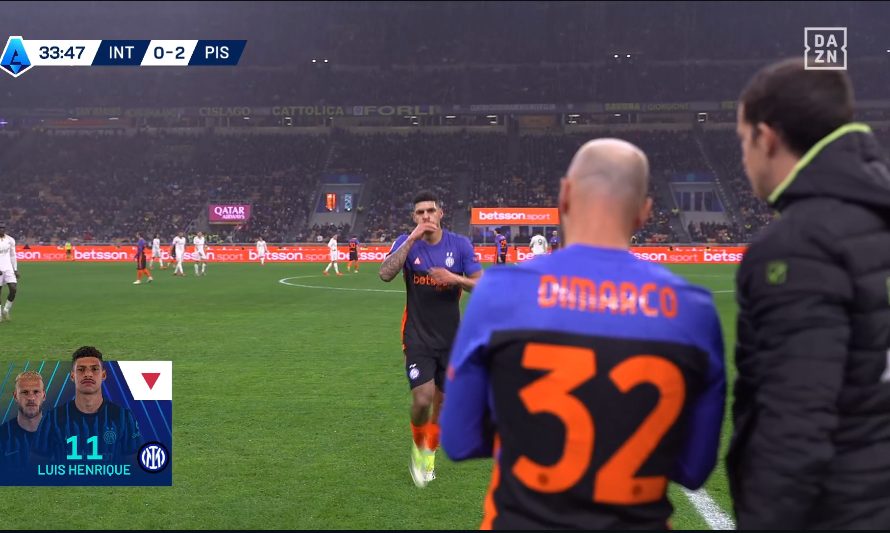 Il momento in cui Dimarco entra in campo e cambia la partita.