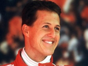 michael-schumacher-patrese-300x225.jpg