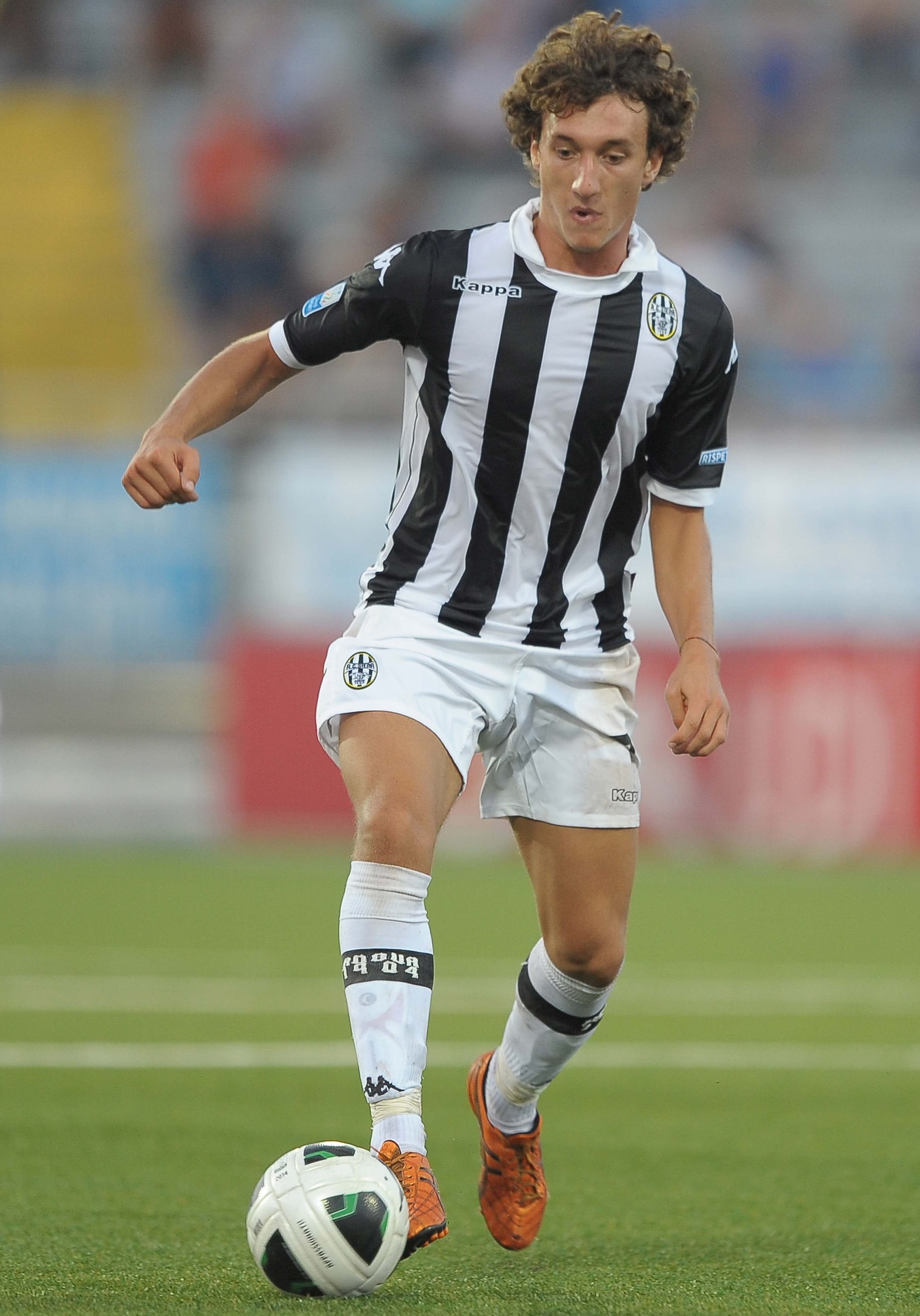 Giannetti in campo con la maglia del Siena.