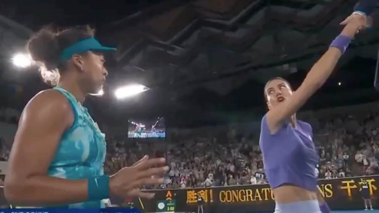 Storie tese tra Naomi Osaka e Sorana Cirstea, gelo dopo la vittoria: "Poteva dirlo direttamente a me"