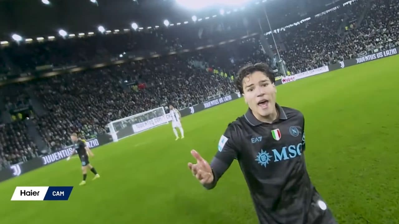 Vergara spiazzato dalle parole dell'arbitro Mariani in Juve-Napoli: "Prima cosa, sono italiano"