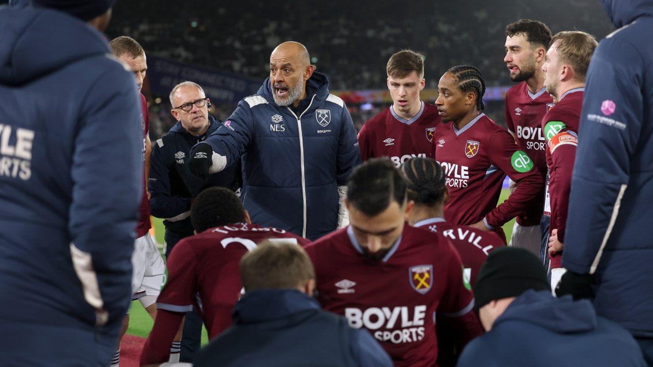 Il West Ham dimezza gli stipendi in caso di retrocessione: la curiosa clausola inserita nei contratti