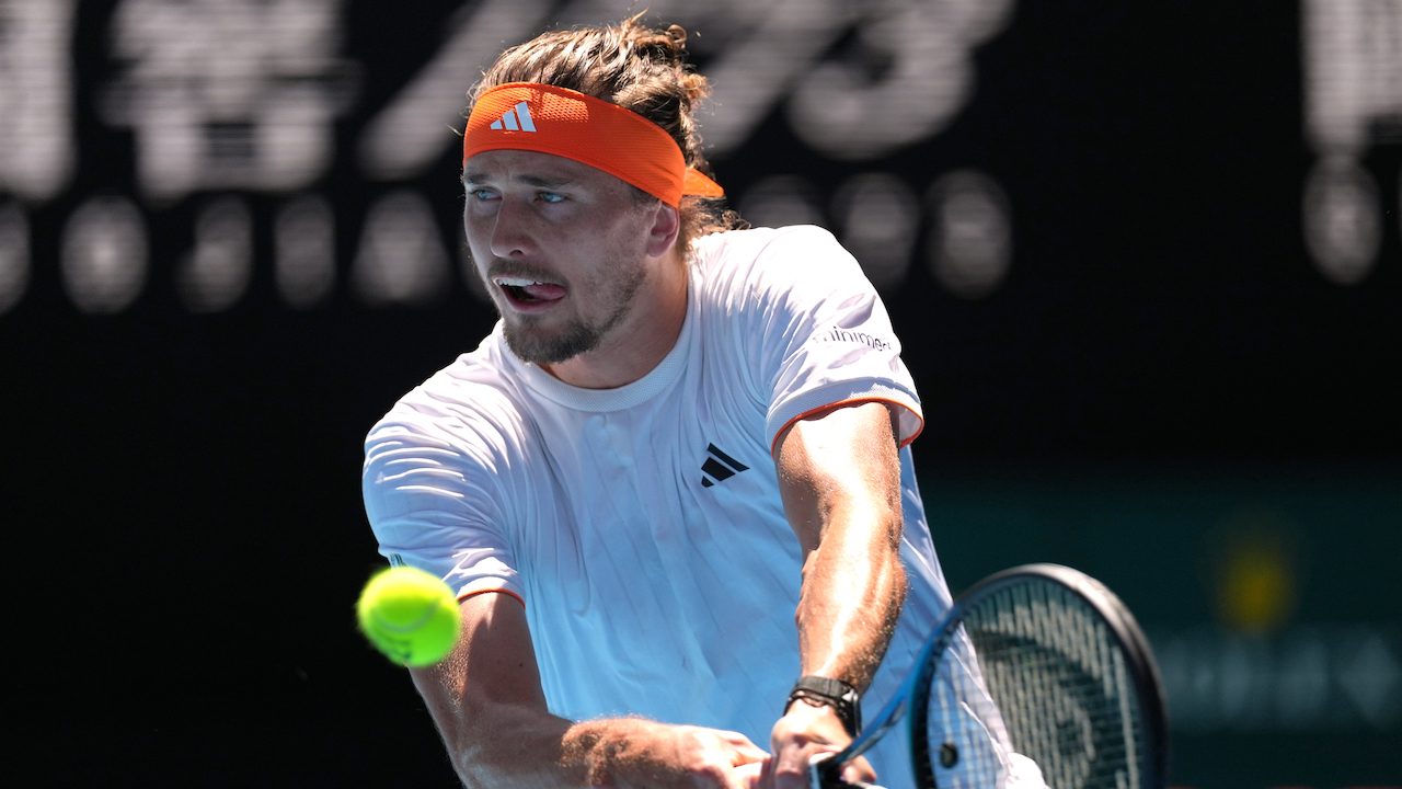 Zverev durante la partita contro Alcaraz.