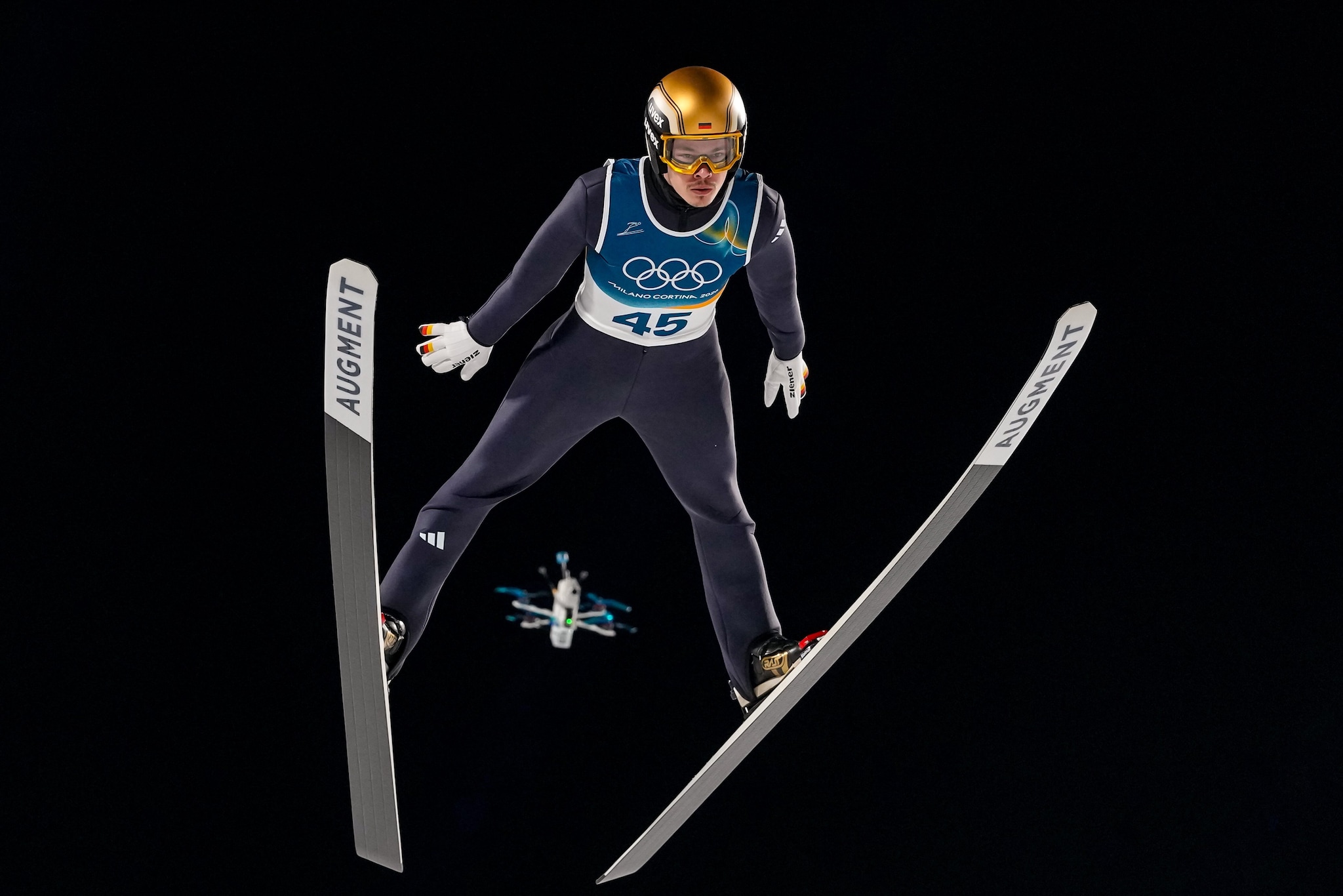 Raimund ha vinto la medaglia d’oro nonostante le vertigini