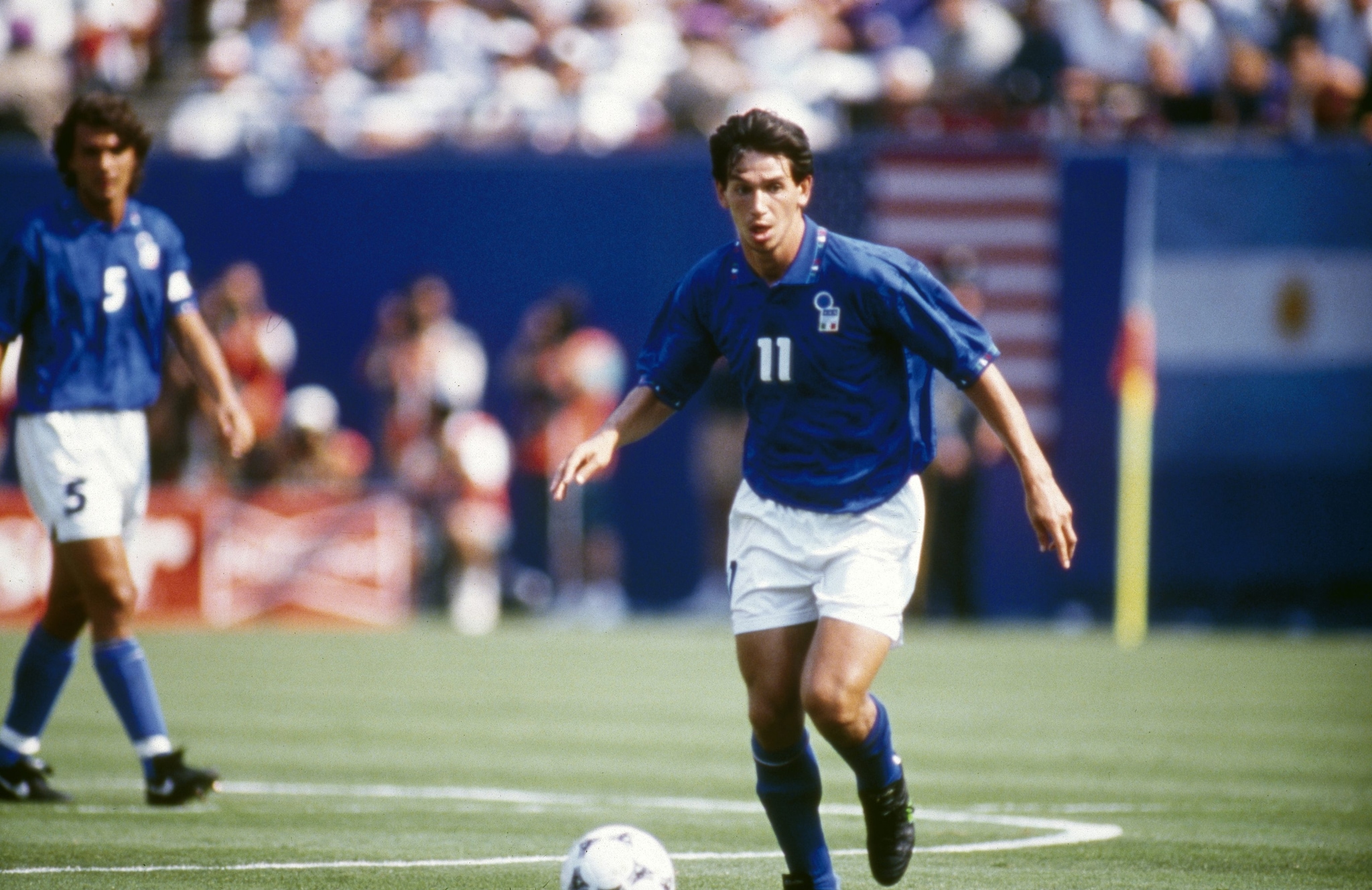 Demetrio Albertini in questa foto immortalato durante la semifinale Italia–Bulgaria.