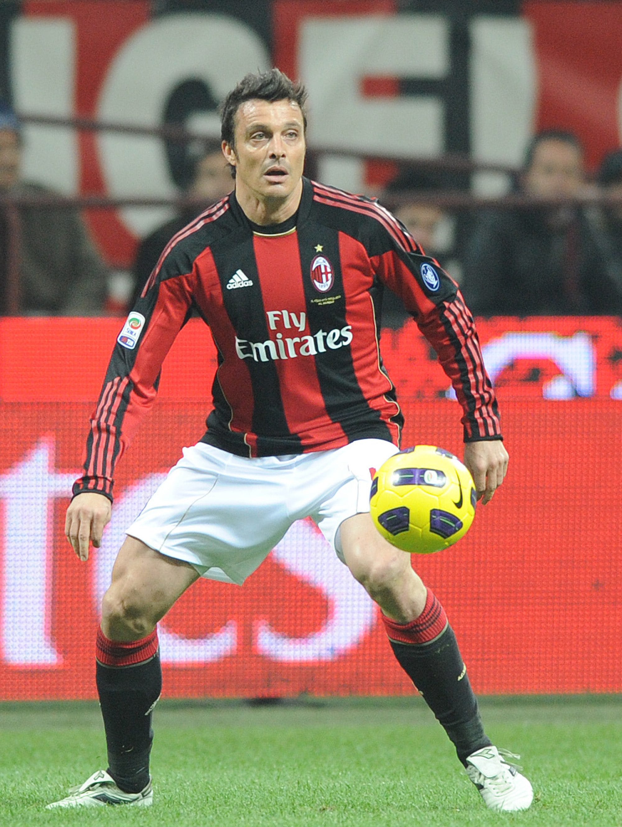Oddo in azione con la maglia del Milan nell’anno dello Scudetto 2011.