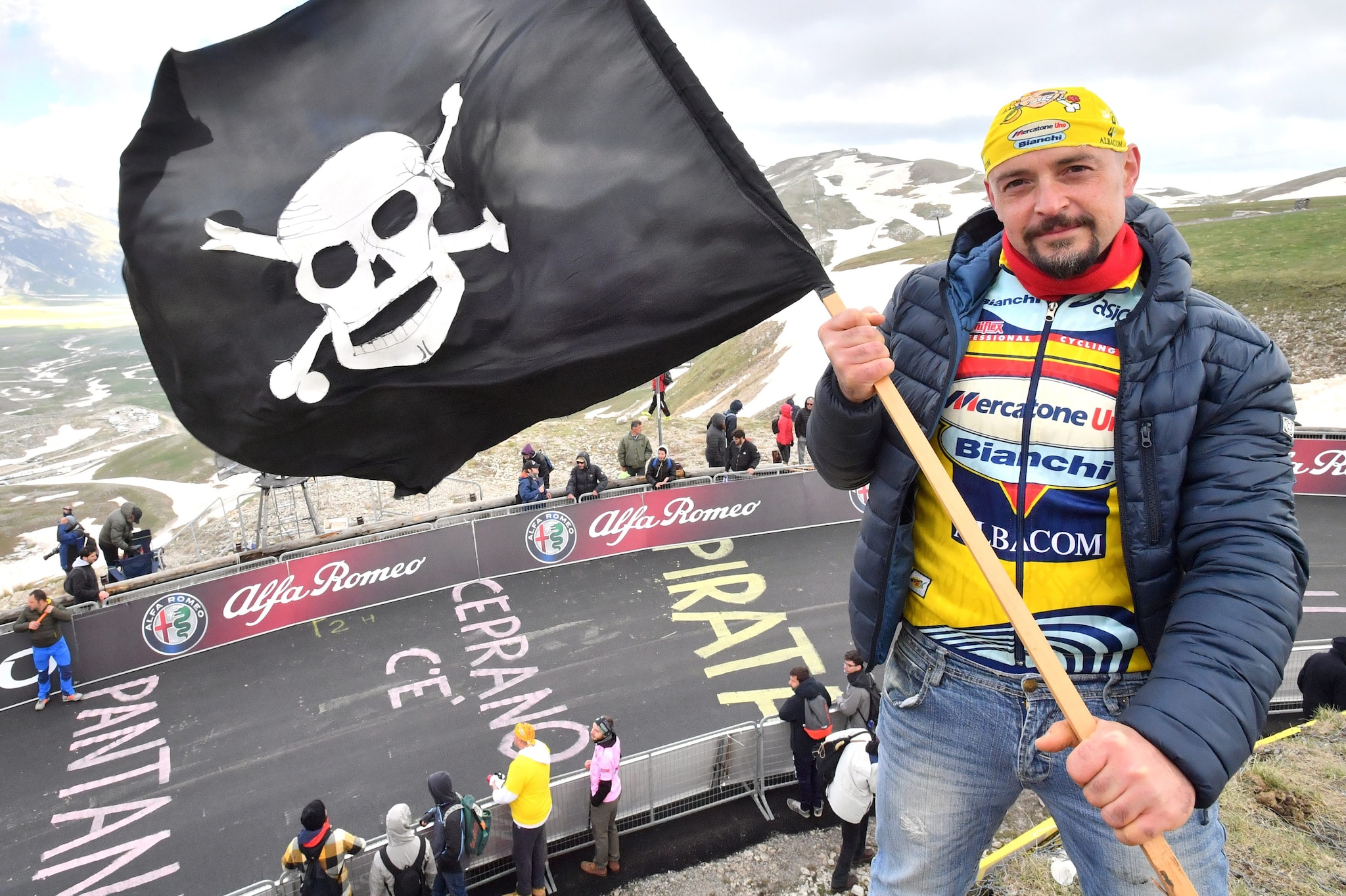 L’infinito amore per il "Pirata" sulle strade del ciclismo a più di 20 anni dalla sua scomparsa