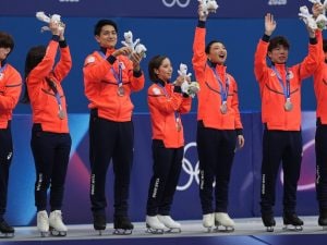 Il curioso reclamo del Giappone contro il podio di Milano-Cortina: “Superficie simile all’asfalto”