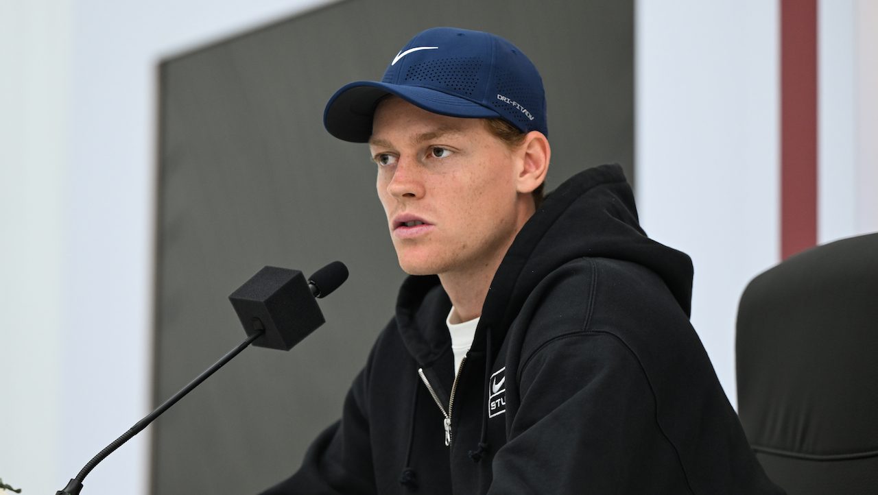 Jannik Sinner a Doha non rinuncia alle Olimpiadi di Milano Cortina: "Ho cambiato gli allenamenti"