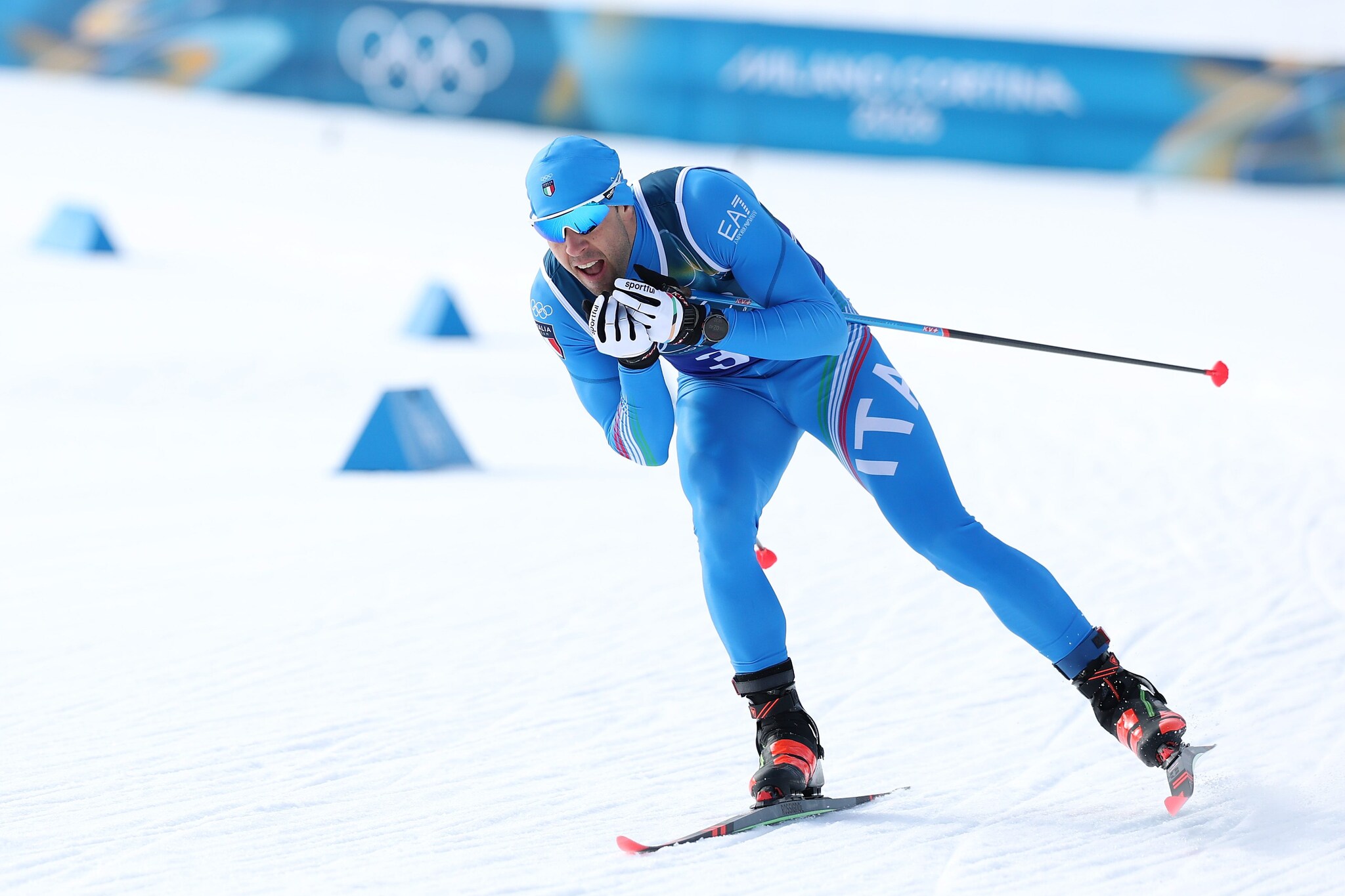 Olimpiadi in diretta LIVE, Italia bronzo nella Team sprint uomini: male l'Italia nel curling e nel biathlon. Shiffrin d'oro nello slalom