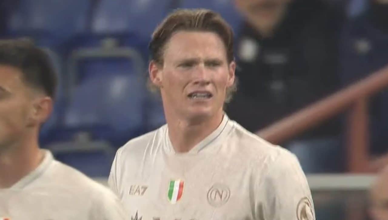 Infortunio per McTominay durante Genoa-Napoli: cosa è successo, la reazione di Antonio Conte