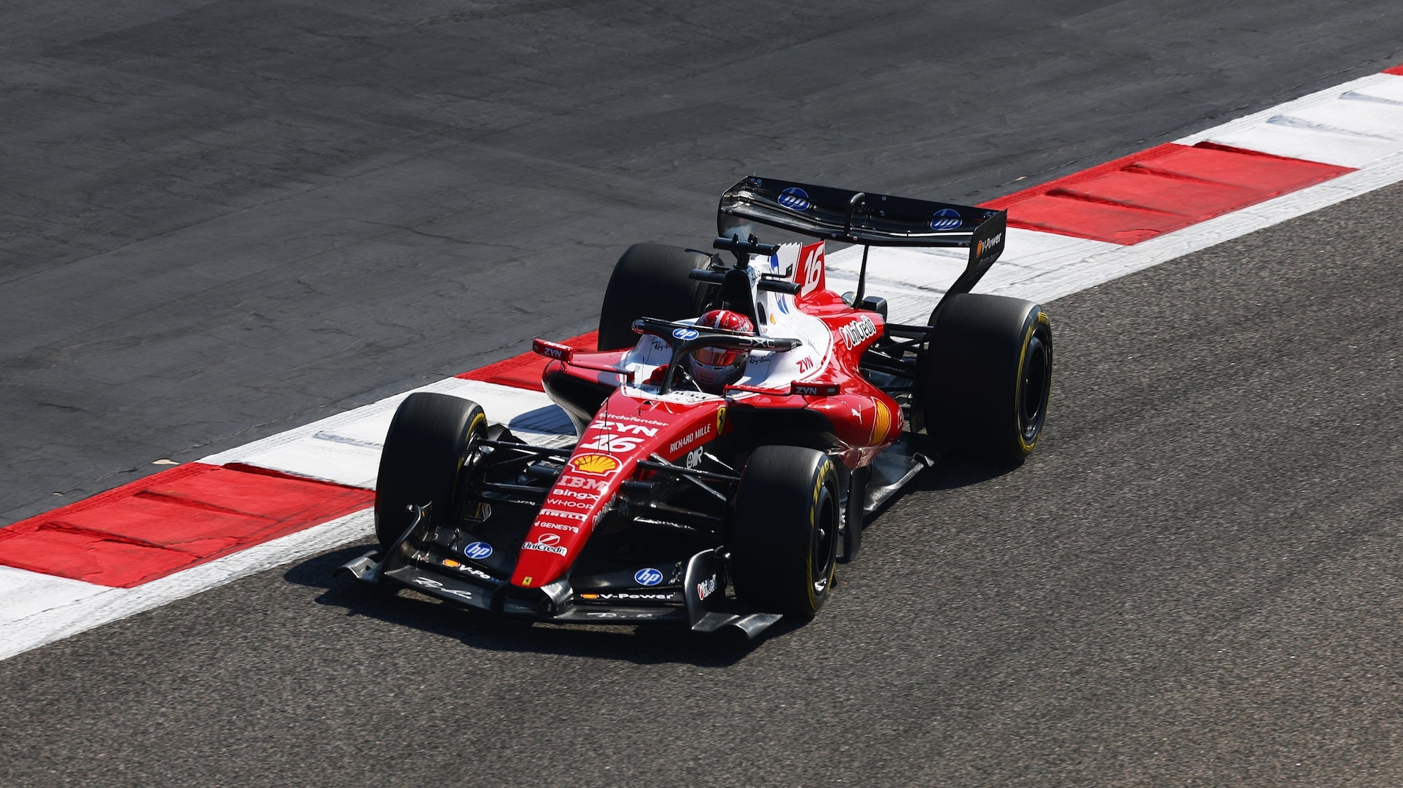 Test F1, chiuso il secondo giorno di prove in Barhain: Antonelli il più veloce, Hamilton quarto