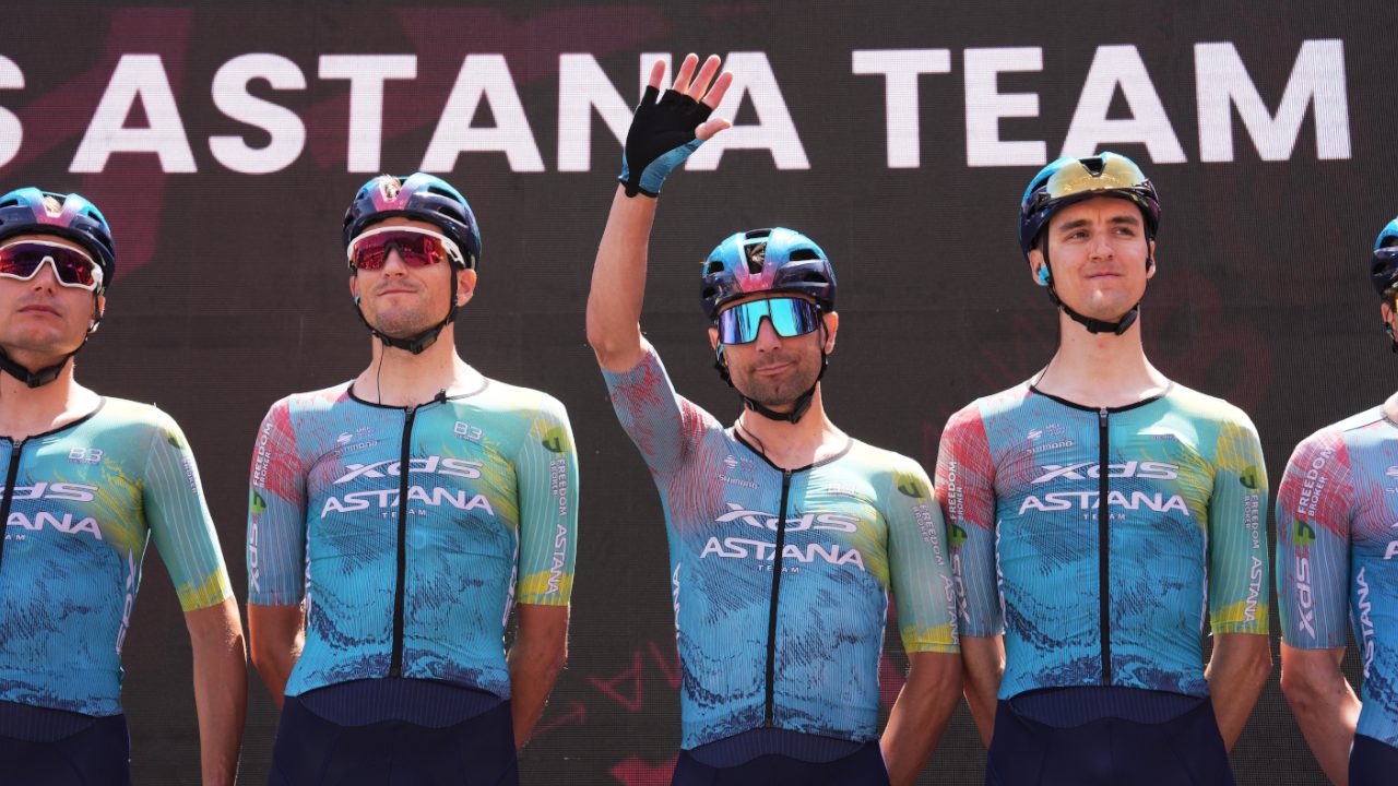 Il ciclismo ha un problema di salute mentale, arrivano gli specialisti: "Contro il crescente burnout"