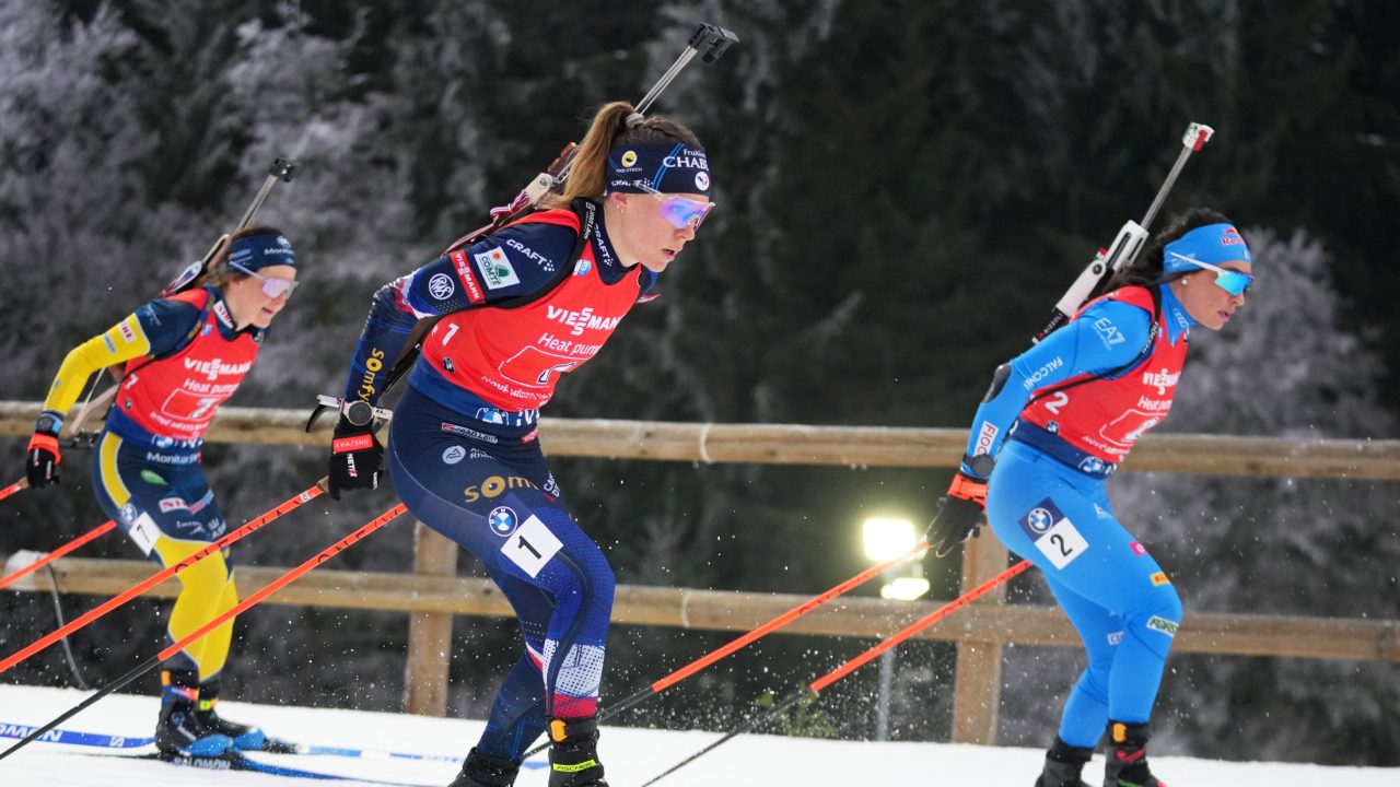 Cos'è e come funziona il Biathlon: regole, sport e punteggio della disciplina olimpica a Milano-Cortina