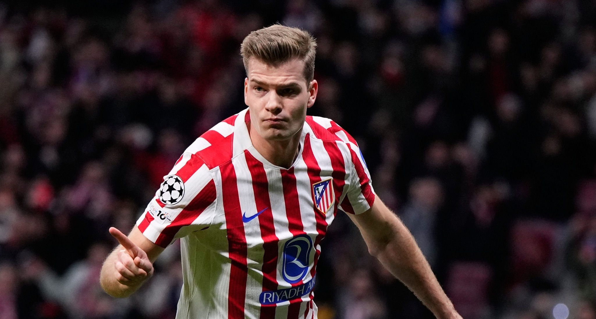 Le notizie di calciomercato dell'8 giugno 2026: la Juve ha l'accordo con Sorloth e lavora per Kessié. Il Fener vuole Calhanoglu, l'Inter fa muro