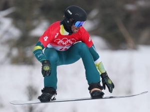 Cam Bolton si sveglia e scopre di essersi rotto il collo: l’australiano portato via in elicottero da Livigno