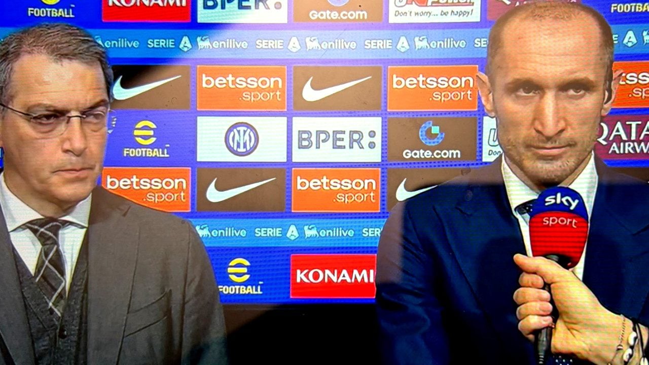 Furia Juventus, Comolli e Chiellini durissimi: "Non si può parlare di calcio, è stato inaccettabile"