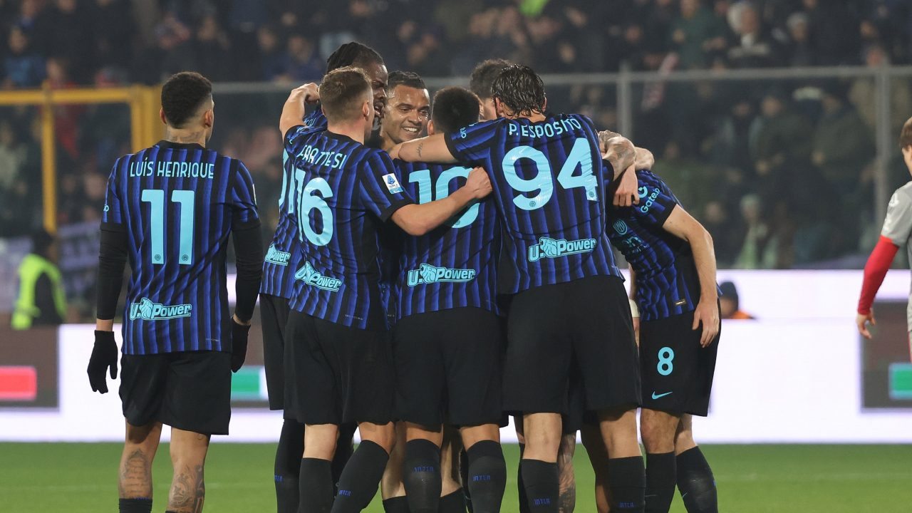 Inter col pilota automatico a Cremona: 2-0 in scioltezza con Lautaro e Zielinski, sale a +8 sul Milan