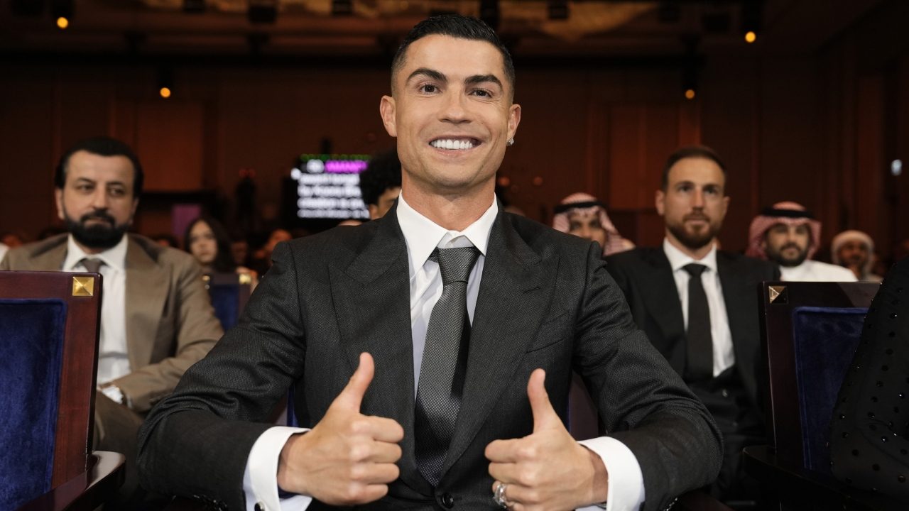 Perché Cristiano Ronaldo ha acquistato il 25% di una squadra in Spagna: strategia e sviluppo del brand