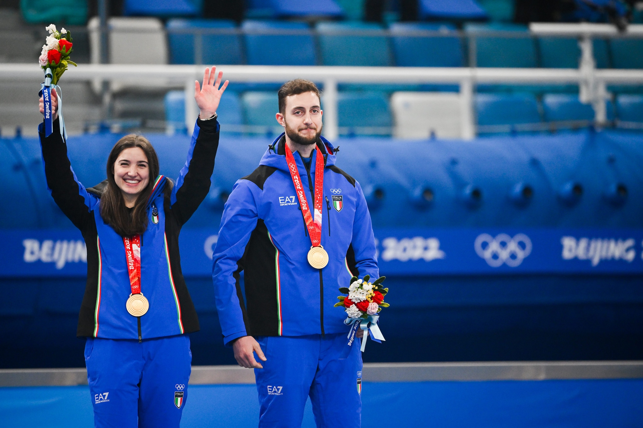 Amos Mosaner con Stefania Costantini hanno stupito il mondo del curling: sono loro i campioni olimpici da battere