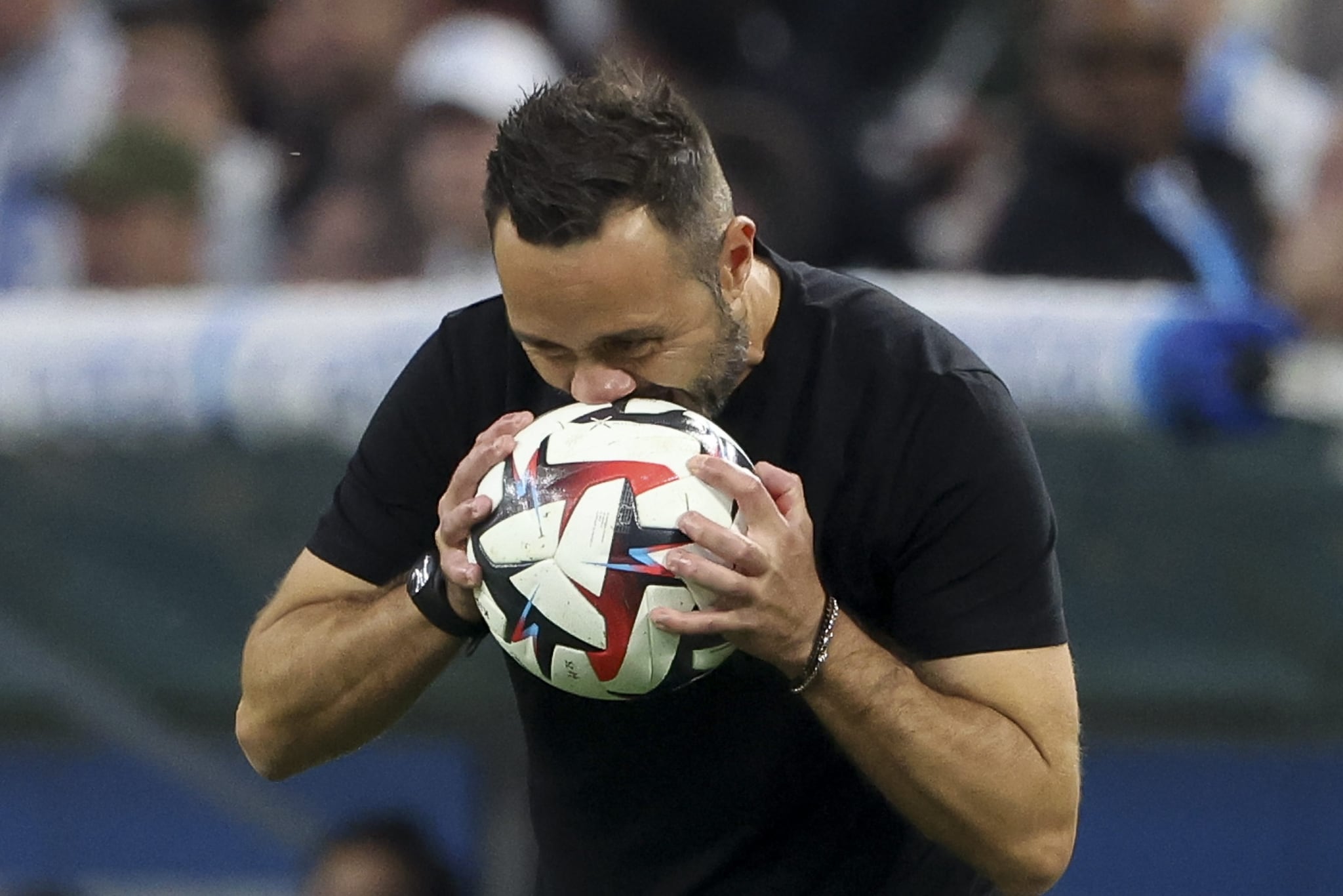 De Zerbi e l'ultimo atto d'amore prima dell'addio a Marsiglia: ha rinunciato allo stipendio