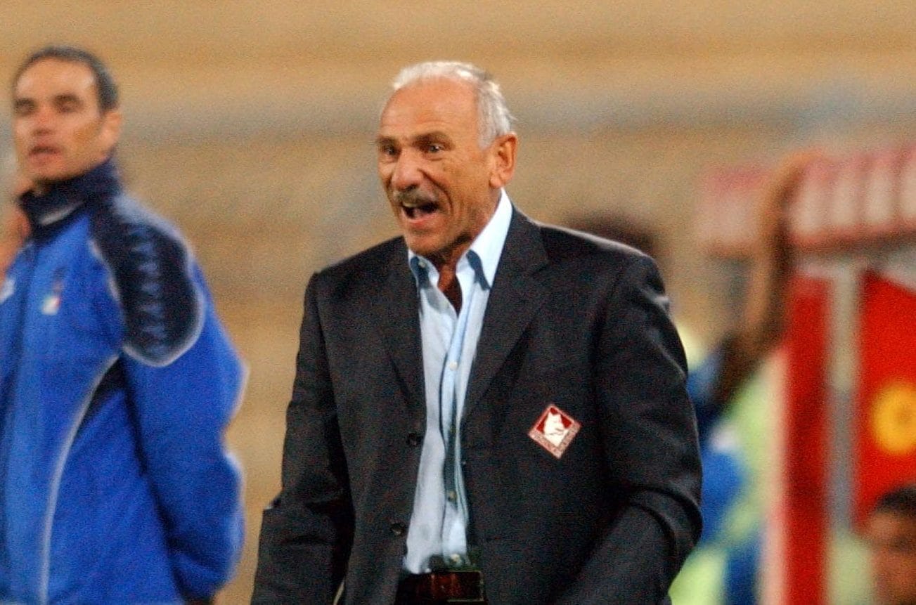 Gigi Cagni sulla panchina del Piacenza nel 2003, all’epoca aveva 53 anni